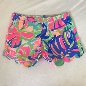 Lilly Pulitzer Magnolia Short Exotic Garden